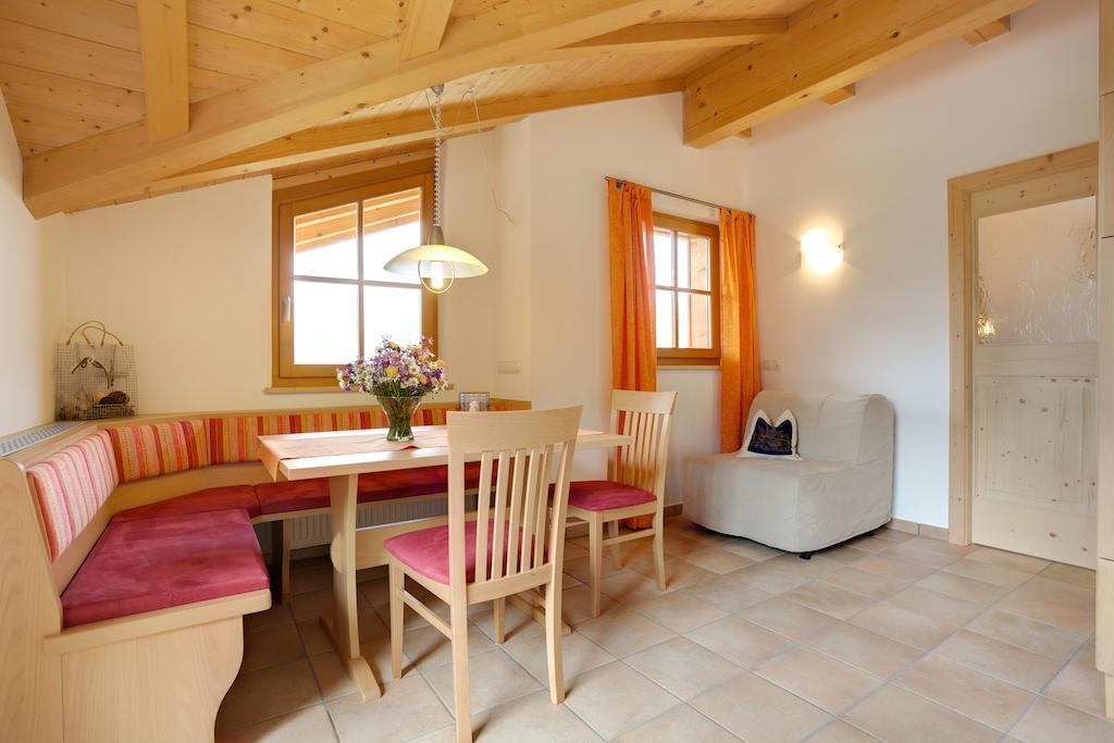 Angerle Hof Villa Nova Levante Ruang foto
